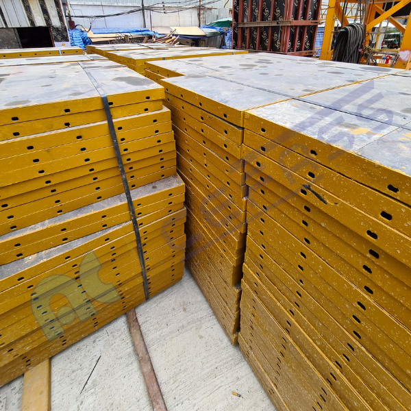 ไม้แบบพลาสติก (POLY FORM PANEL)